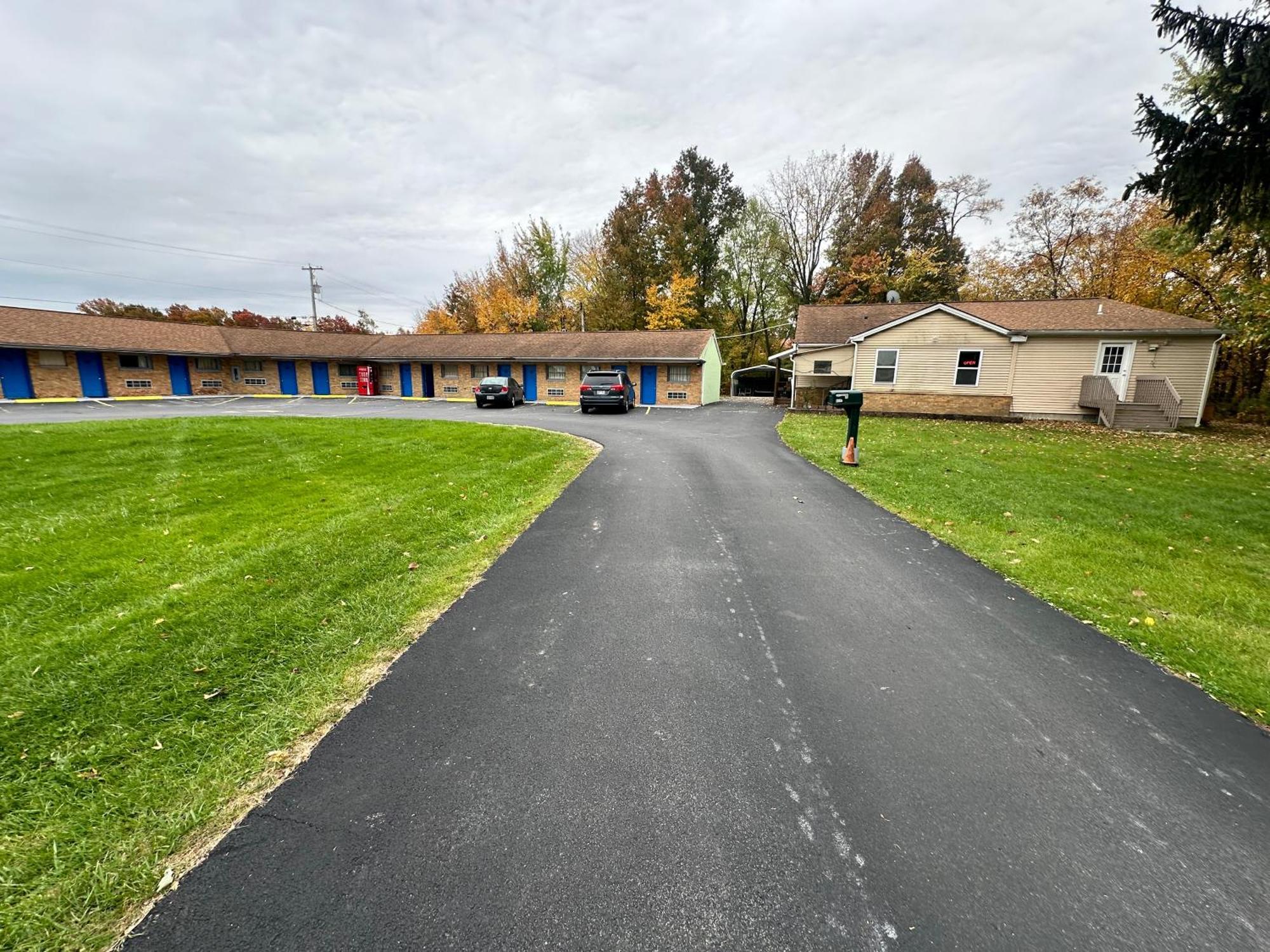 Westgate Manor Motel Austintown & Youngstown Ohio Luaran gambar