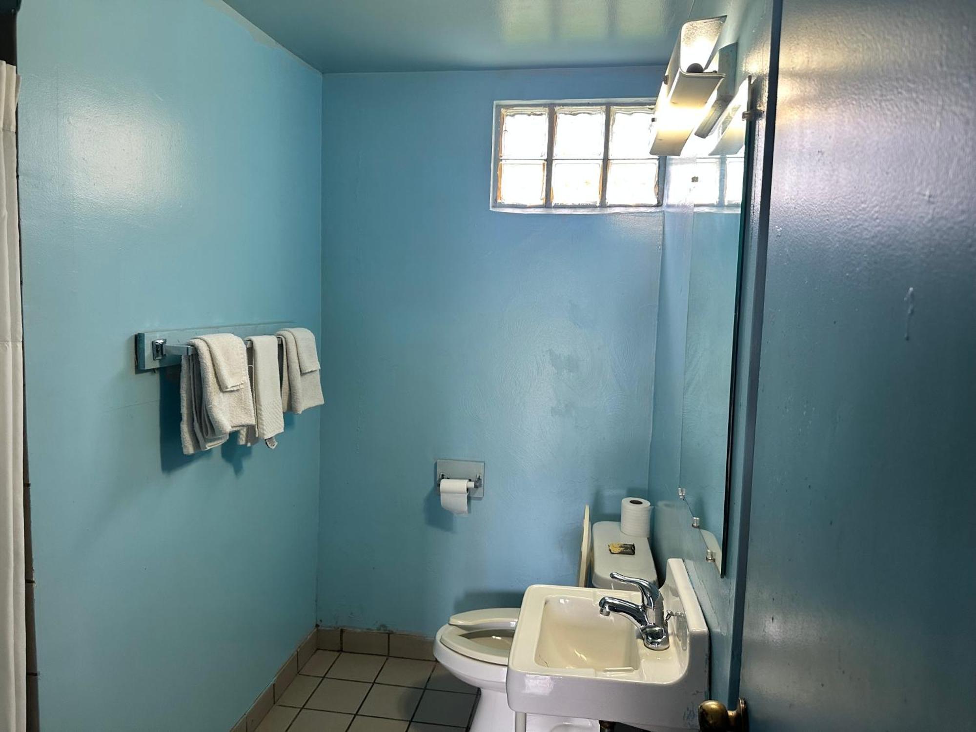 Westgate Manor Motel Austintown & Youngstown Ohio Luaran gambar